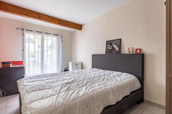 Maison familiale 7 pièces à Briis-sous-Forges de 153 m² avec 5 chambres et dépendance