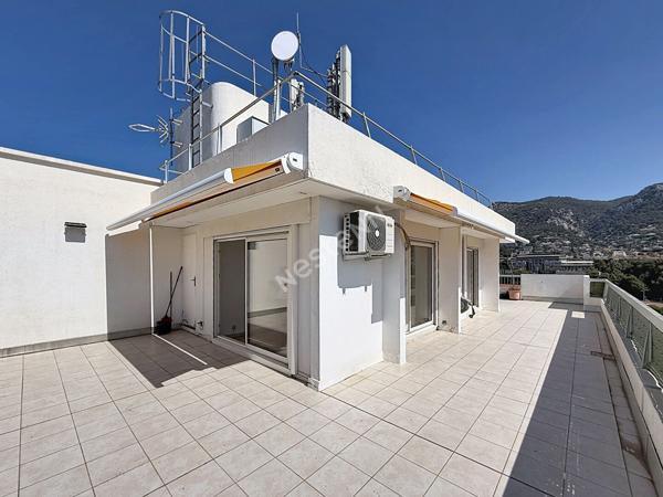 Appartement Toulon 2 pièce(s) 31.44 m2 Toit terrasse 70m² cave