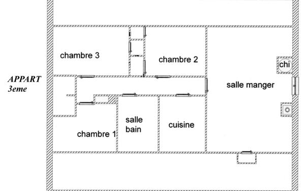 Immeuble à vendre    7 pièces • 315,42 m2 Bourg-Madame