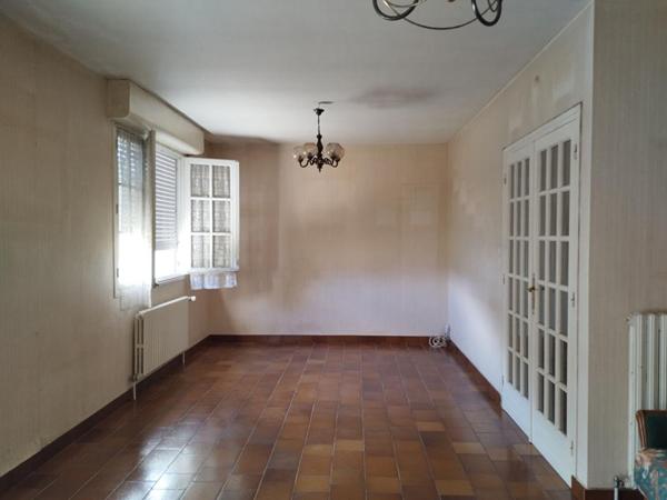 Maison  4 pièce(s) 106 m2