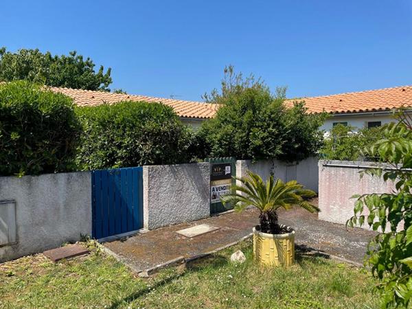 17310 - Appartement  T1 - La Cotiniere - 1 pièce(s) 17m2 avec extérieur --  Ile d'Oléron --