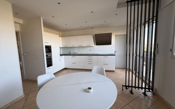 Appartement à vendre    5 pièces • 128,83 m2 Toulouse