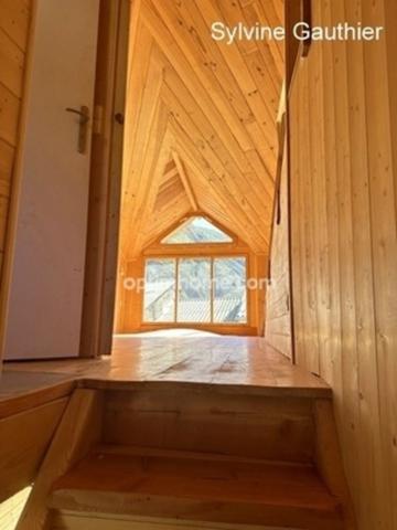 Appartement à vendre 4 pièces VEYNES (05)