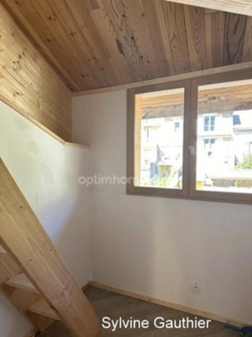Appartement à vendre 4 pièces VEYNES (05)