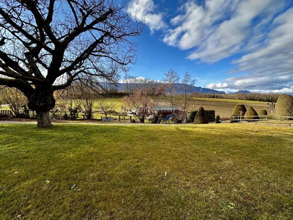Vente Terrain 726 m2 à Sonnaz