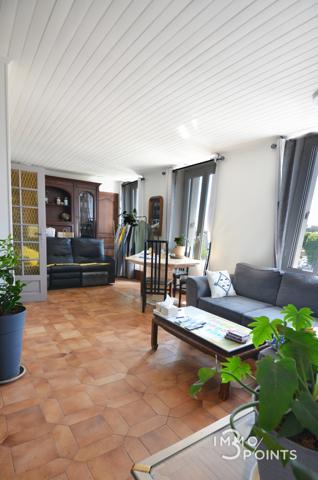 Nice (06300) VAUBAN / T4 + deux balcons