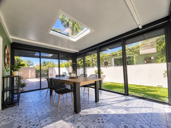 VILLA MODERNE TYPE 4 PIECES AVEC PISCINE PARC FRANCOIS MITERRAND