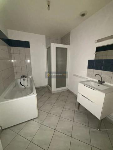 Location                                                      Appartement
                        
                     3 pièces                      98 m2                     à Culmont
