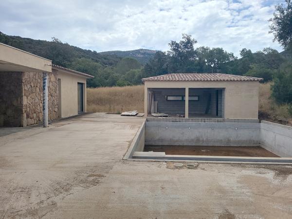 Maison à vendre  7 pièces - 309,21 m2 PORTO VECCHIO - 201