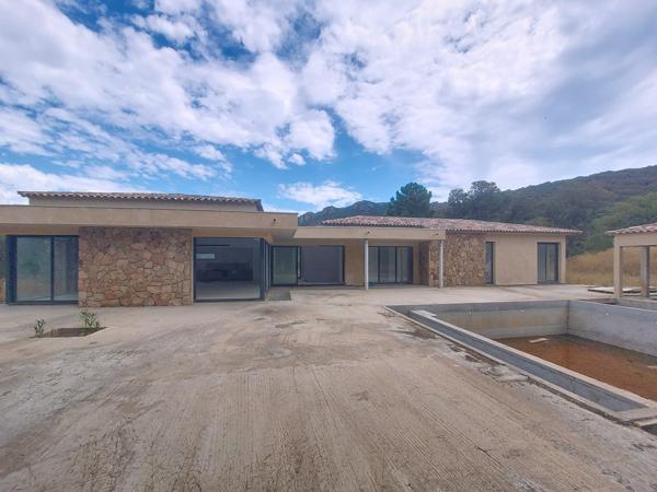 Maison à vendre  7 pièces - 309,21 m2 PORTO VECCHIO - 201