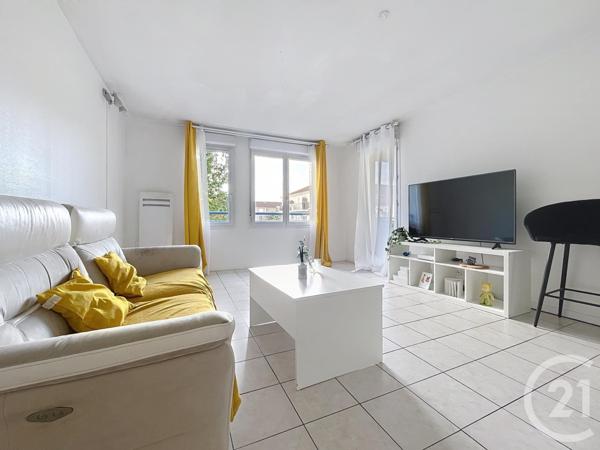 Appartement F3 à vendre  3 pièces - 71,38 m2 MOISSY CRAMAYEL - 77