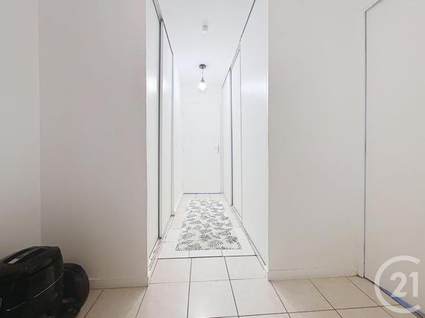 Appartement F3 à vendre  3 pièces - 71,38 m2 MOISSY CRAMAYEL - 77