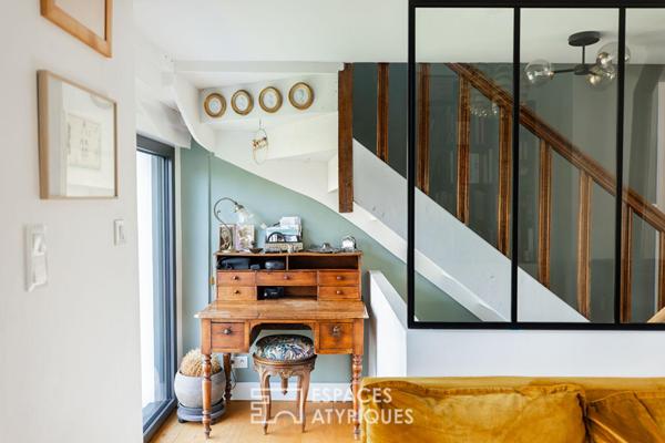Maison de ville rénovée, volumes traversants et jardin paysagé