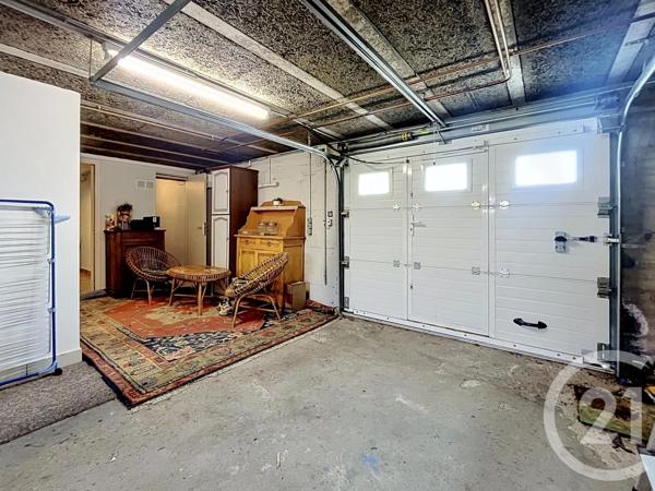 Maison à vendre  7 pièces - 134 m 2   MOZAC  - 63