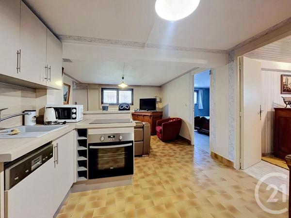 Maison à vendre  7 pièces - 134 m 2   MOZAC  - 63