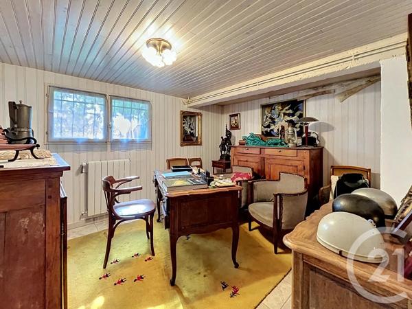 Maison à vendre  7 pièces - 134 m 2   MOZAC  - 63