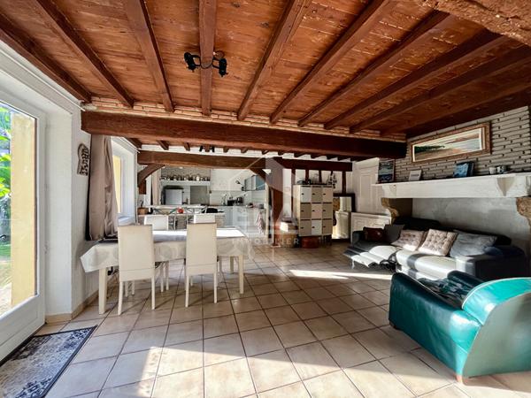 Maison de village à 10 min. de Mont-de-Marsan 5 pièces 122 m2
