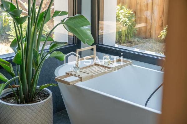 Villa d'exception 240 m², studio, piscine