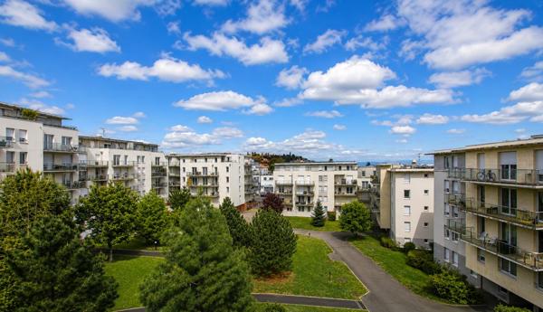 EXCLUSIVITE CLERMONT-FERRAND, résidence la parc , bel appartement avec terrasse et garage