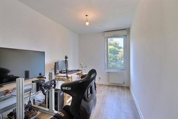 EXCLUSIVITE CLERMONT-FERRAND, résidence la parc , bel appartement avec terrasse et garage