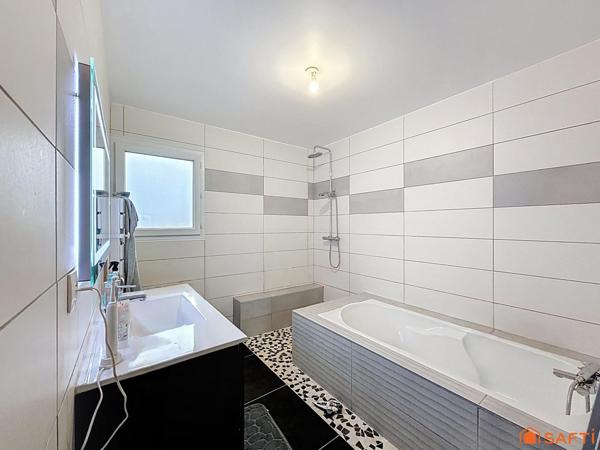 Rare sur Lafrançaise!