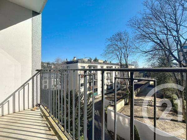 Appartement F3 à vendre  3 pièces - 65,55 m2 VILLE D AVRAY - 92