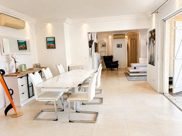 Cogolin (83310) PORT COGOLIN - APPARTEMENT DE STANDING AVEC JARDIN PRIVATIF