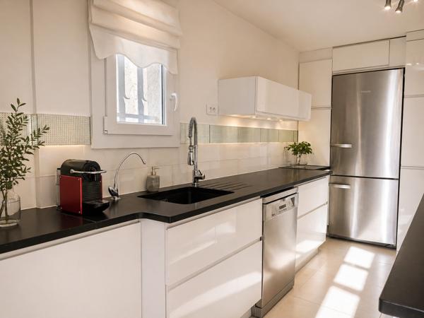 Cogolin (83310) PORT COGOLIN - APPARTEMENT DE STANDING AVEC JARDIN PRIVATIF