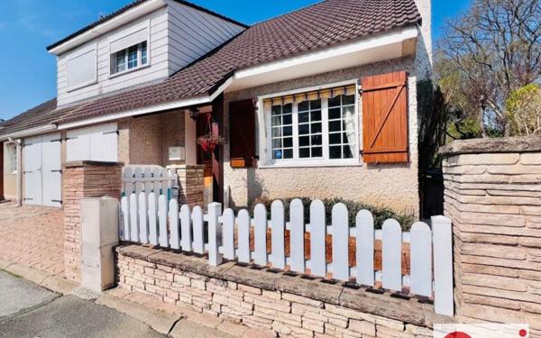 Maison à vendre    4 pièces • 95,50 m2 Roissy-en-Brie