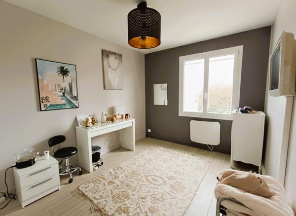 Maison  6 pièce(s)  4 chambre(s)  127.4 m²