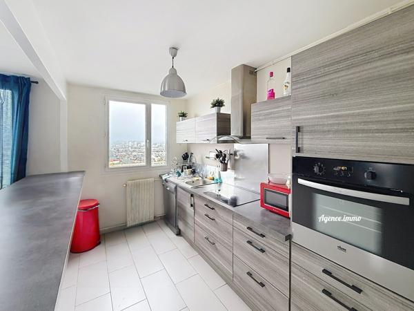 À vendre - T3, 3 pièces situé à Tours (37000)