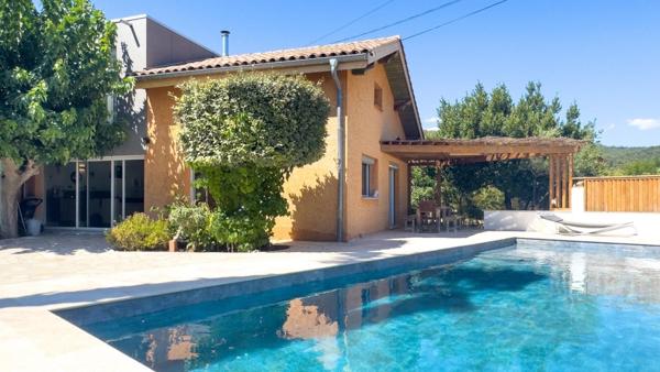 Maison d'exception à Puget Ville