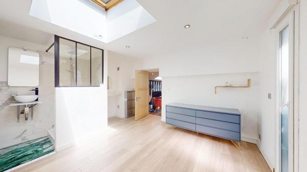 Maison d'exception à Puget Ville