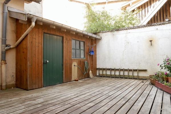 MAISON DE VILLE AVEC TERRASSE 103 000 €
