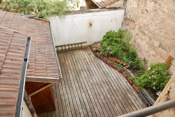 MAISON DE VILLE AVEC TERRASSE 103 000 €