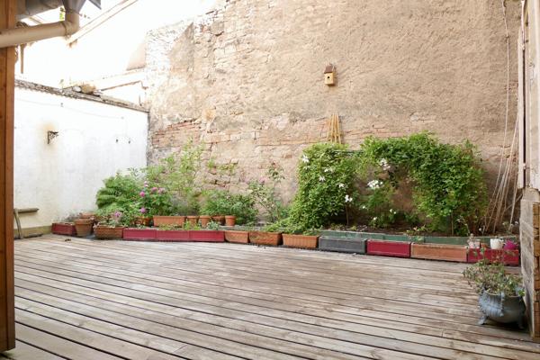 MAISON DE VILLE AVEC TERRASSE 103 000 €