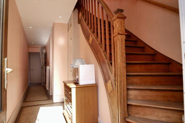 MAISON DE VILLE AVEC TERRASSE 103 000 €