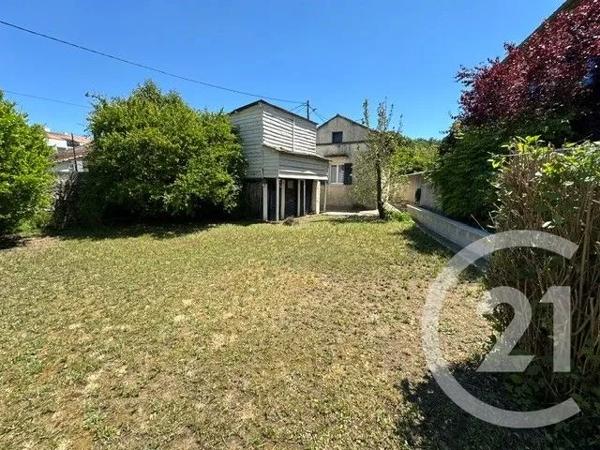 Maison à vendre  2 pièces - 25,85 m 2   COGOLIN  - 83