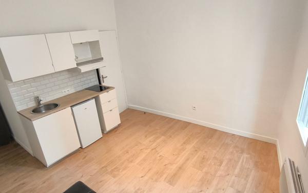Appartement à vendre    2 pièces • 16,50 m2 Nîmes