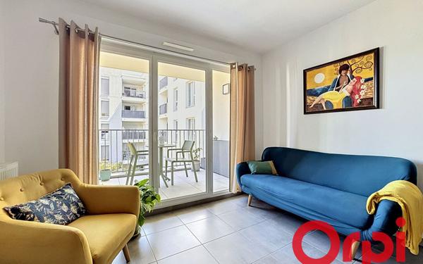 Appartement à vendre    3 pièces • 61,90 m2 Pierre-Bénite