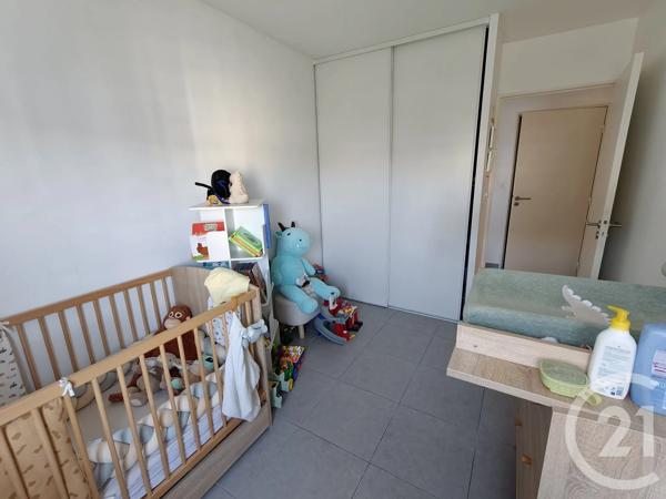 Appartement T3 à vendre  3 pièces - 63,47 m 2   MARSEILLE  - 13012