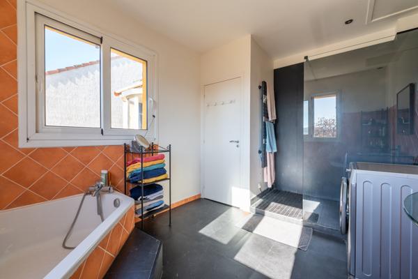 Maison 6 pièces - 160 m² Exclusivité efficity