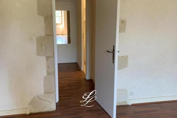 Location - Appartement 1 pièces 44 m 2 LA RICHE (37520)