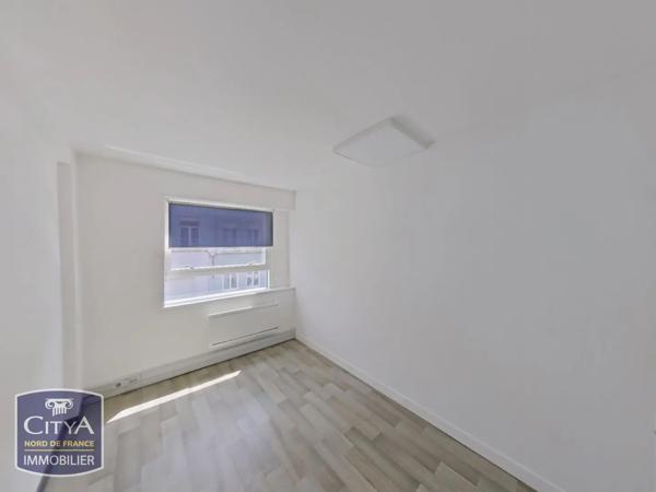 Local professionnel à louer 133.34m² Dunkerque (59140)