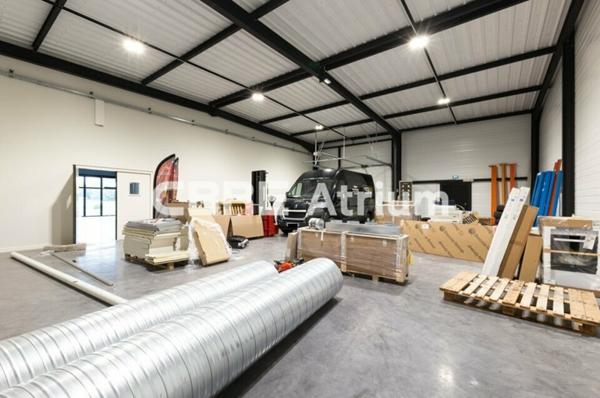 Location Commerce 63300 Thiers