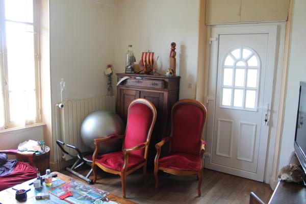 Cosne d’Allier - Maison résidentielle sur un terrain de 1165m² Cosne-d'Allier (03430)