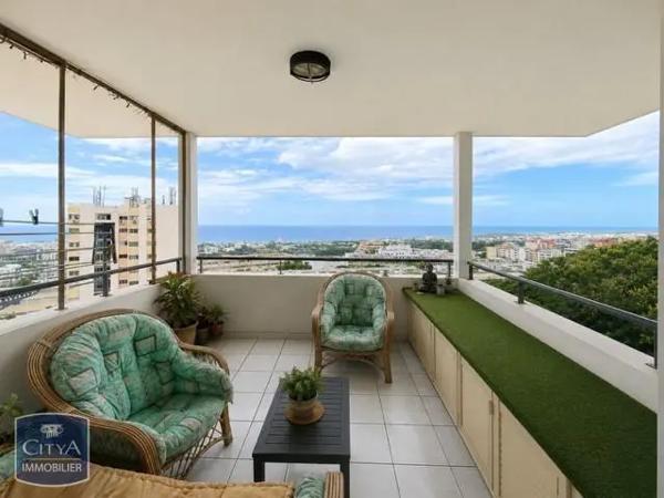 Appartement à vendre 2 pièces 46.23m² Saint-Denis (97400)