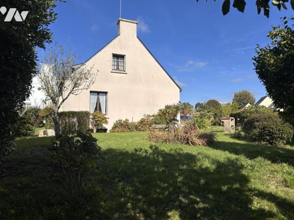 ST AVÉ au calme, entre le bourg et la Gare de Vannes, maison 4 chambres, jardin 600 m²