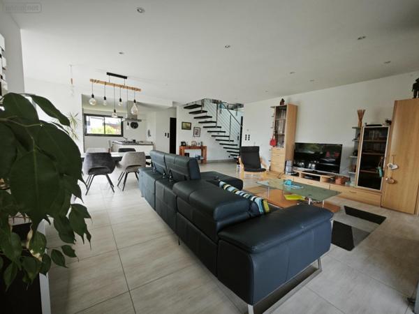 Maison à vendre à Plouhinec dans le Morbihan (56680), ref : 2025 - 110