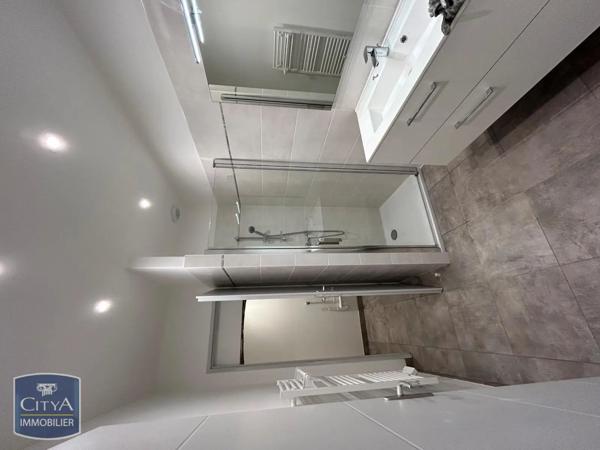 Appartement à louer 3 pièces 60.75m²